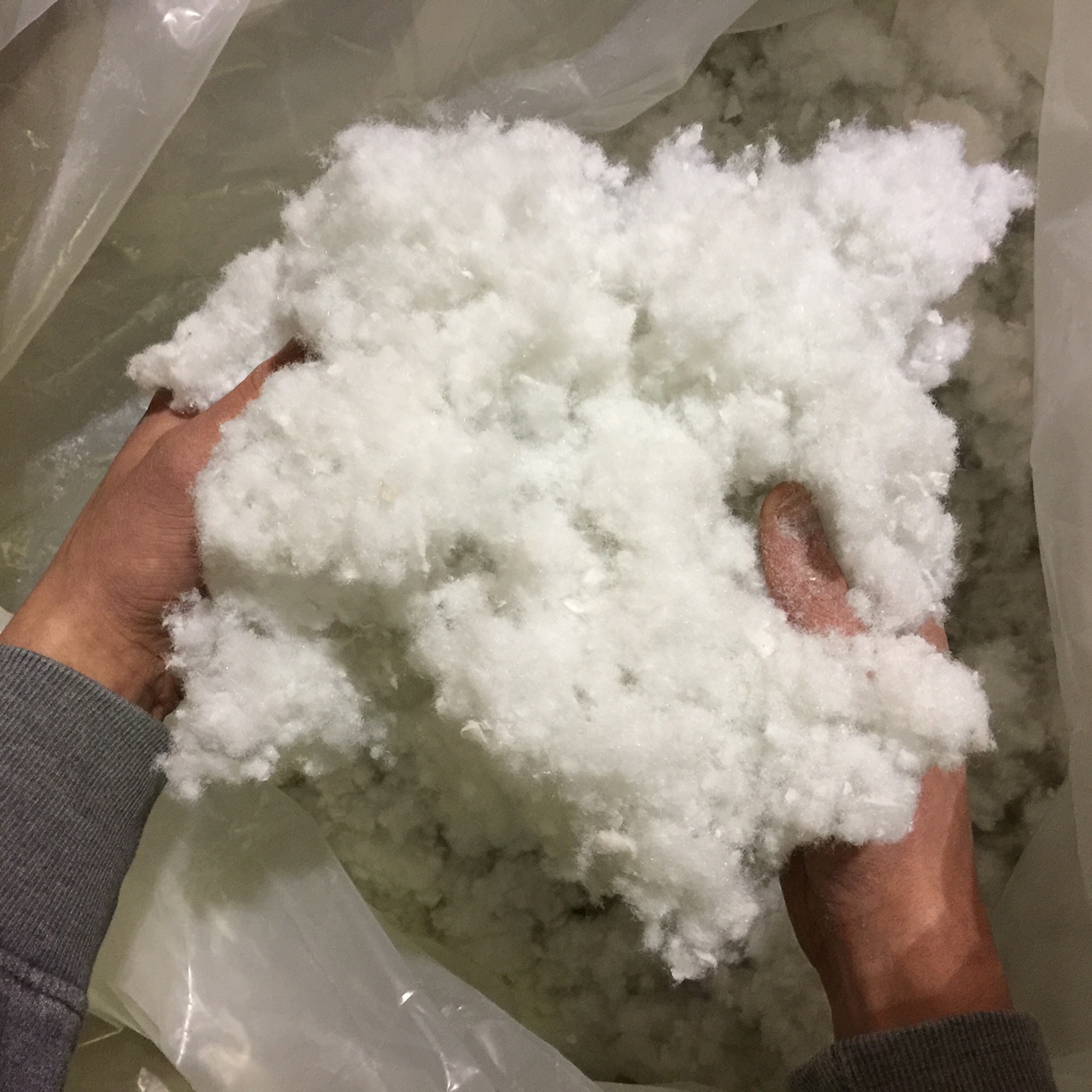 SHREDDED DACRON FIBRE - The Foam Shop [removed]scohi[removed]